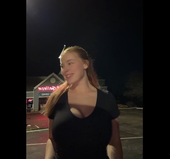 anonymousainsley-nude