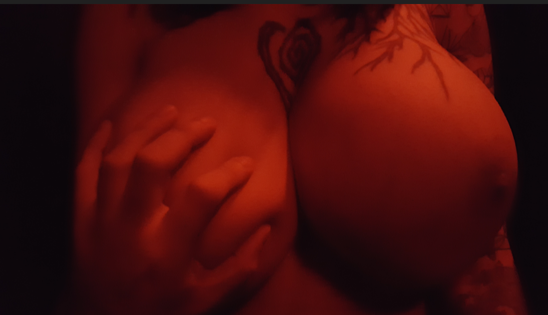 arianestmourgroped